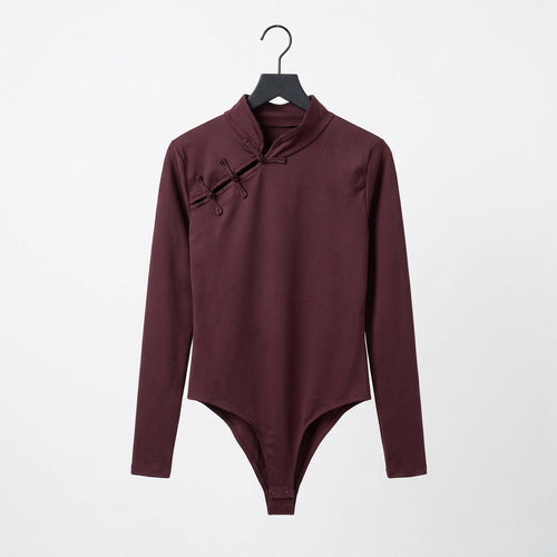 Body coreano con chiusure decorative